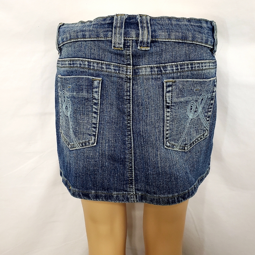 Urban Behavior Jean Skirt Size Small EUC - Picture 4 of 8